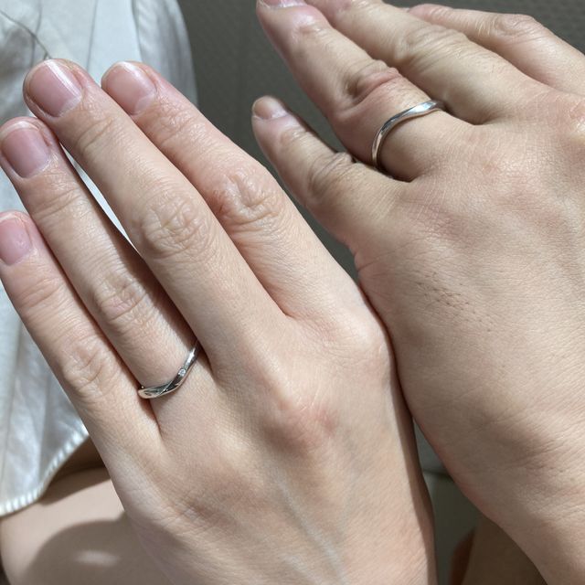 【TRECENTI(トレセンテ)の口コミ】 色々なものを見せてもらって、指への馴染みが良かったです。V字がやっぱり…