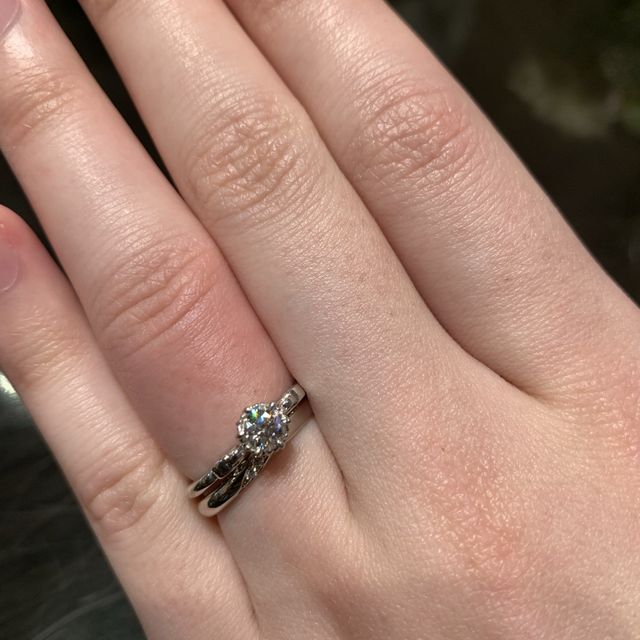 【ケイウノ ブライダル(K.UNO BRIDAL)の口コミ】 ディズニーとコラボした可愛いデザインが決め手となりました。
他にはない…