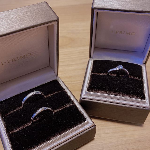 【アイプリモ(I-PRIMO)の口コミ】 結婚指輪と合わせてつけたかったので、同じアイプリモで揃えました。婚約…