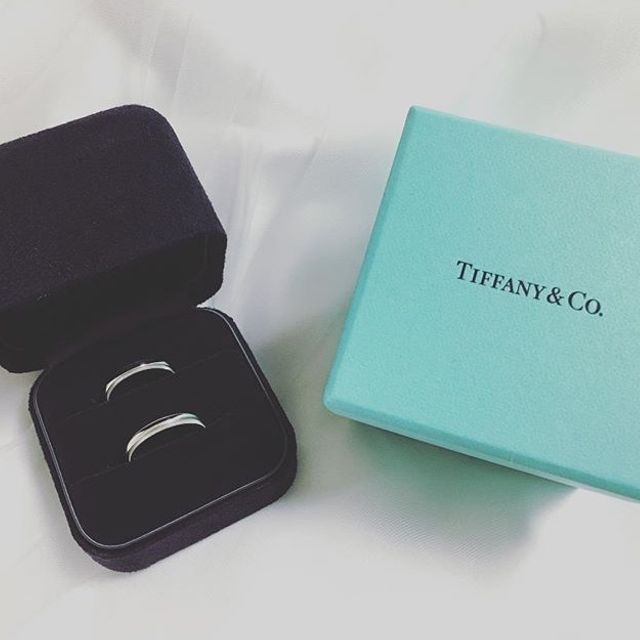 【ティファニー(Tiffany & Co.)の口コミ】 一目惚れのデザインだったのですがこの先ずっとつけていられるようにシン…