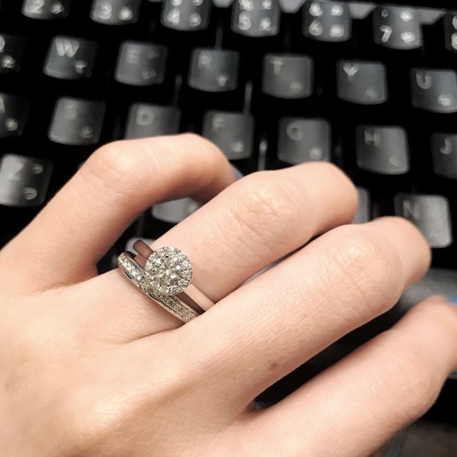 【ラザール ダイヤモンド(LAZARE DIAMOND)の口コミ】 ハーフエタニティで探しており、どこで見ても一緒だなぁ…という印…