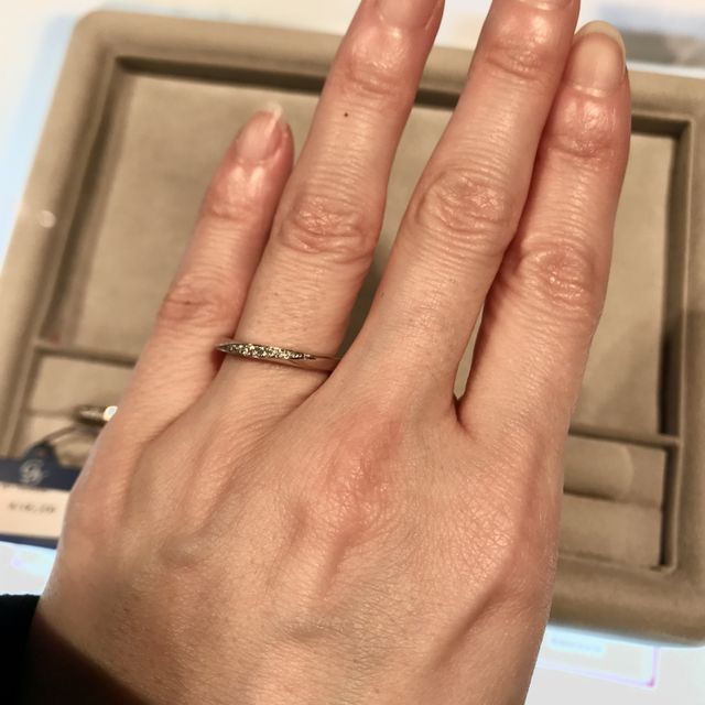 【TRECENTI(トレセンテ)の口コミ】 指輪をつけているのを忘れてしまうくらい、つけ心地が良い。指輪の作り方…