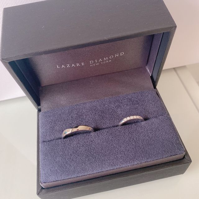 【ラザール ダイヤモンド(LAZARE DIAMOND)の口コミ】 いくつか候補のブランドを見にいった中で、他にはないデザインで、お互い…