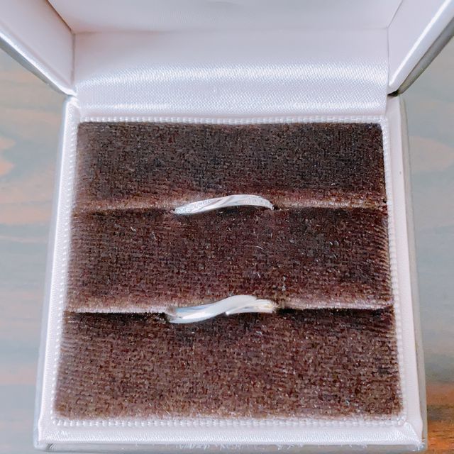 【アイプリモ(I-PRIMO)の口コミ】 私の指輪はキラキラは欲しいけど、あまり派手すぎても嫌だなと思っていま…