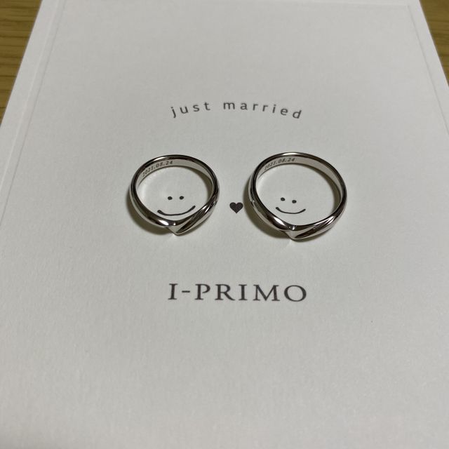 【アイプリモ(I-PRIMO)の口コミ】 婚約指輪も同店舗のものだったので、大切な日に重ね付け出来るようウェー…