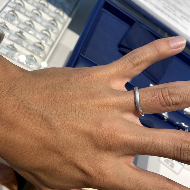 【銀座ダイヤモンドシライシの口コミ】 Vのラインが綺麗に見えます！
マット加工をしたことにより差がはっきり見…