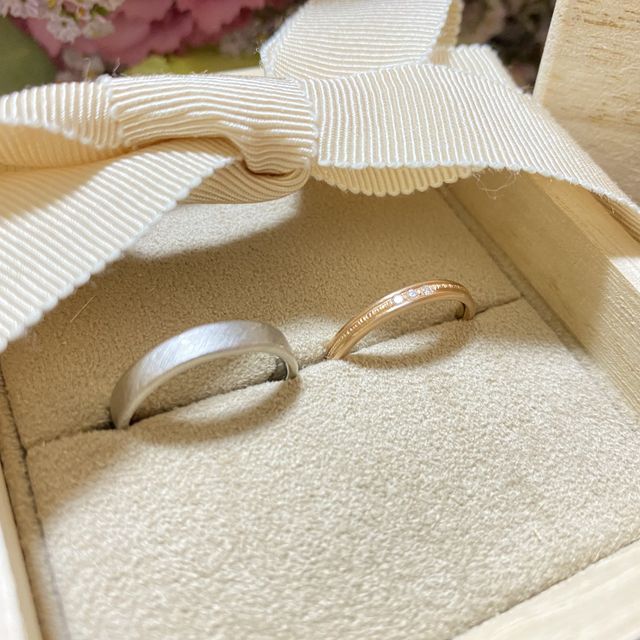 【YUKA HOJO(ユカホウジョウ)の口コミ】 ダイヤの入ったものが良かったのですが、主張しすぎないものが良かったの…