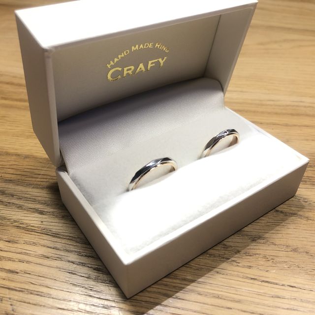 【CRAFY(クラフィ)の口コミ】 ネットで指輪の理想の形を探し、
それを再現して、作れるということで、
…