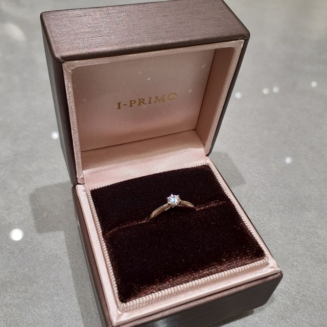 【アイプリモ(I-PRIMO)の口コミ】 さまざまな指輪のフォルムを試すなかで、お店のスタッフの方より「アルテ…