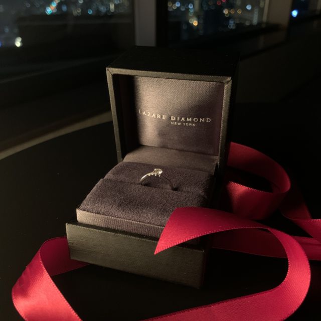 【ラザール ダイヤモンド(LAZARE DIAMOND)の口コミ】 ダイヤモンドカットの美しさが売りのブランドですが、デザインが華奢めで…