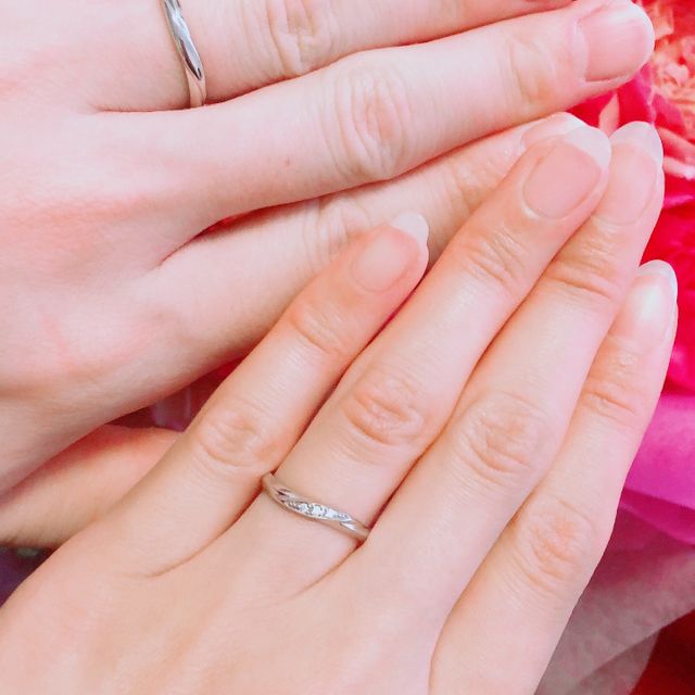 【アイプリモ(I-PRIMO)の口コミ】 ウェーブタイプの細身な指輪が好みで、探していました。ルキナはわたしの…