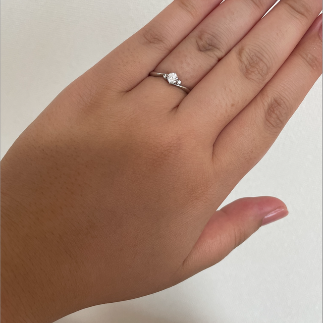 【1122 iifuufu bridal(いい夫婦ブライダル)の口コミ】 婚約指輪をもらっていなかったので結婚指輪と一緒に買いに行きました。も…