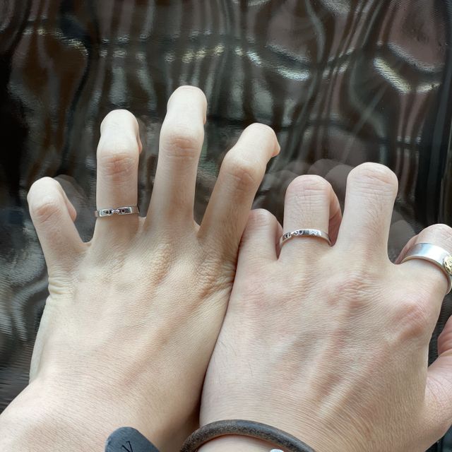 【エルメス(HERMES)の口コミ】 本当はとてもシンプルで細身のものを購入予定でした。フィル・カレ、フィ…