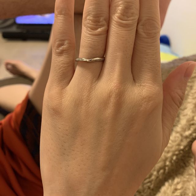 【アイプリモ(I-PRIMO)の口コミ】 結婚指輪を買っても重ね付けしたいという希望もあり、悩んでたところ、シ…