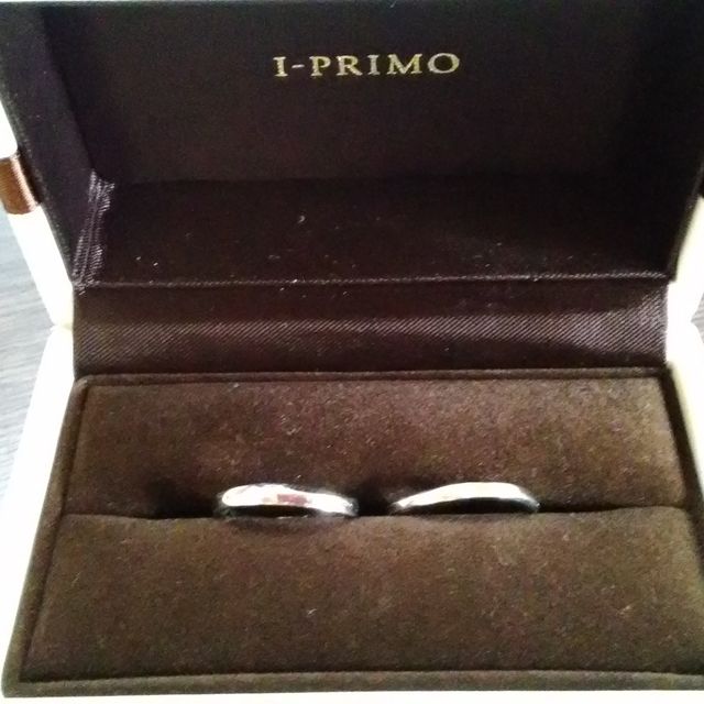 【アイプリモ(I-PRIMO)の口コミ】 最初はもっとお安いものを買おうと思ったのですが、シンプルなデザインと…