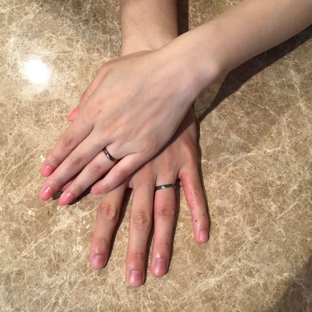 【SORA(ソラ)の口コミ】 デザインがとても気に入った点が決め手です。色が目立つもの、指にフィッ…