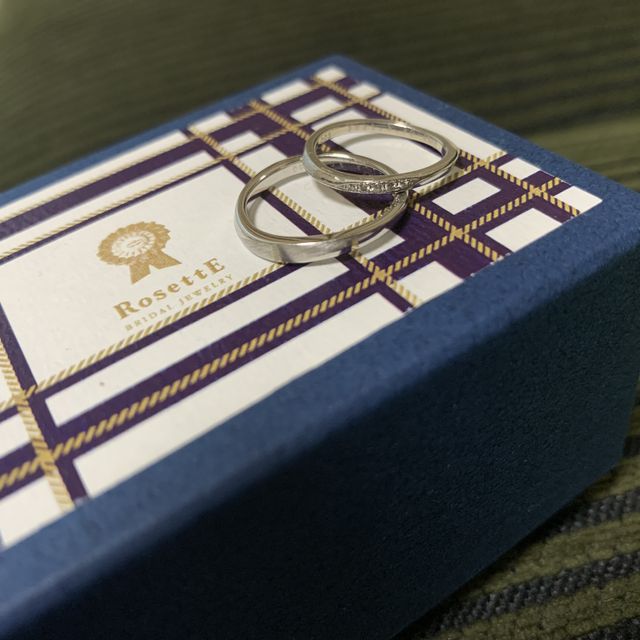 【RosettE(ロゼット)の口コミ】 私のこだわりは程よくダイヤがあり、日常使いに問題ないもの。旦那はつけ…