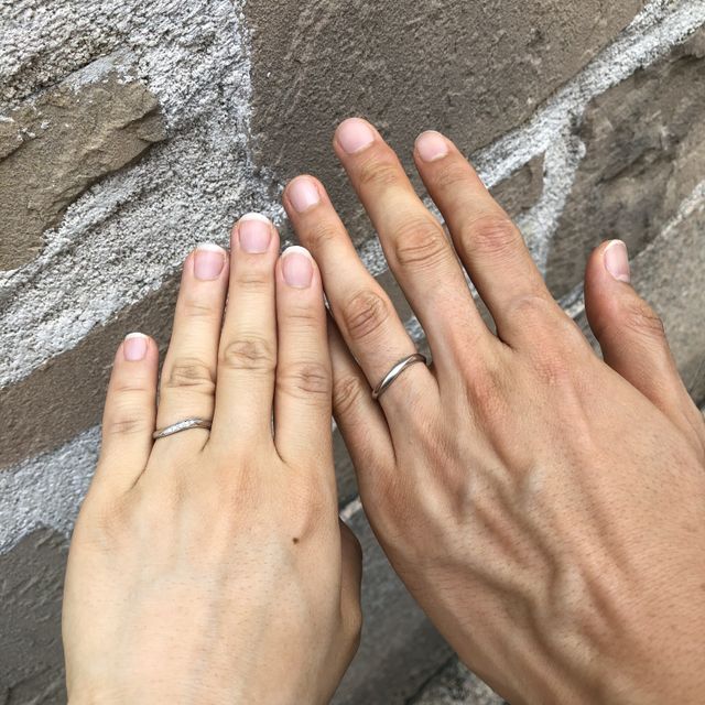 【銀座ダイヤモンドシライシの口コミ】 シンプルで使いやすいデザインを、と思っていたので水かきにフィットし生…