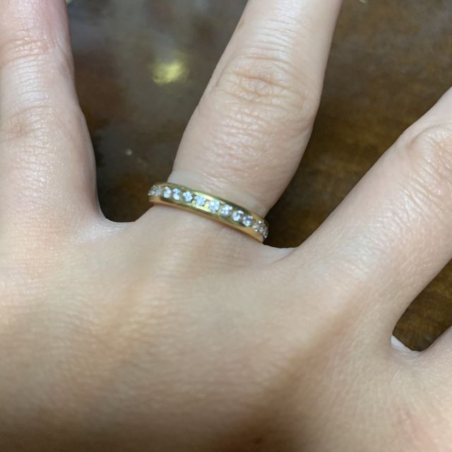【AFRICA DIAMONDS(アフリカダイヤモンド)の口コミ】 エターナルリングで探しており、やはり価格がかなり張るため何店舗か見て…