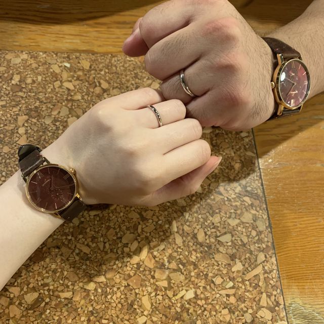 【ケイウノ ブライダル(K.UNO BRIDAL)の口コミ】 ストレートの指輪はシンプルで長く飽きずに付けられそうだと思いました。…