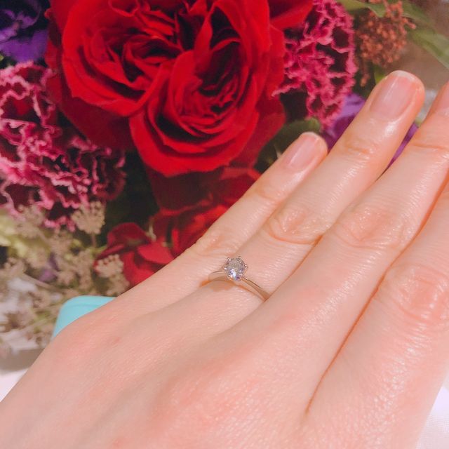 【ティファニー(Tiffany & Co.)の口コミ】 ブランド力、デザイン性などが大きいです。誰もが知っているブランドなだ…