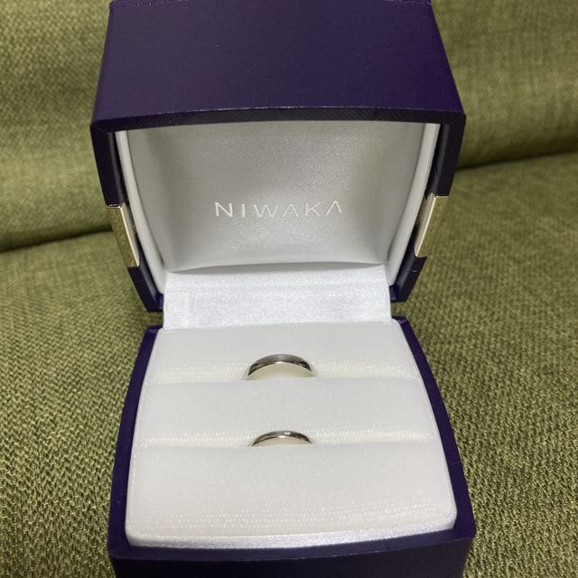 【俄(にわか)の口コミ】 京都のブランドで、どの指輪の名前も、日本ぽい、平仮名や漢字の名前が付…