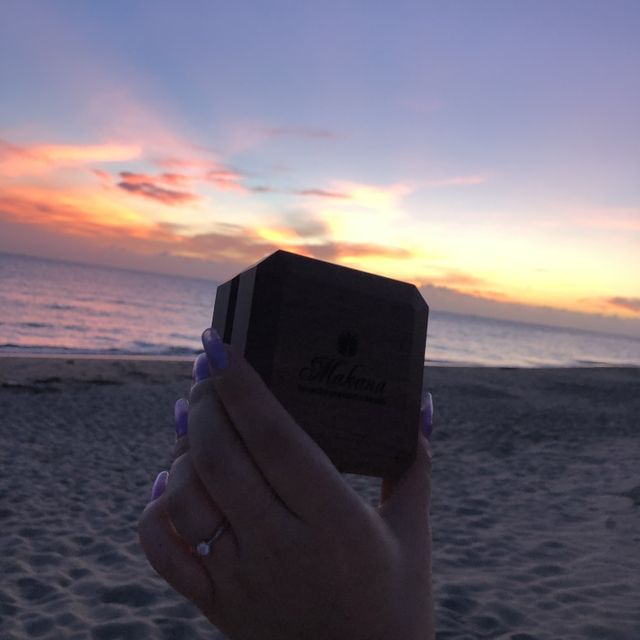 【Makana(マカナ)の口コミ】 ハワイの現地の職人が一から手彫りで指輪を加工してくれ、見た目だけでオ…