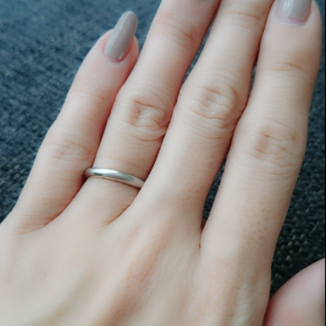 【カルティエ(Cartier)の口コミ】 リングの太さが探していたものとピッタリ合い、こちらのリングを購入しま…