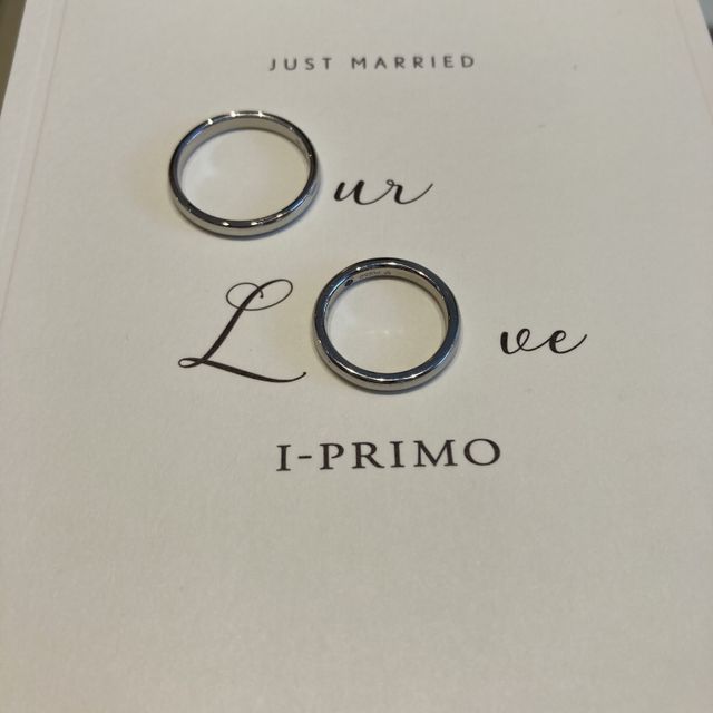 【アイプリモ(I-PRIMO)の口コミ】 デザインはシンプルでかわいい。
太さも太すぎず、細すぎずちょうどいい太…