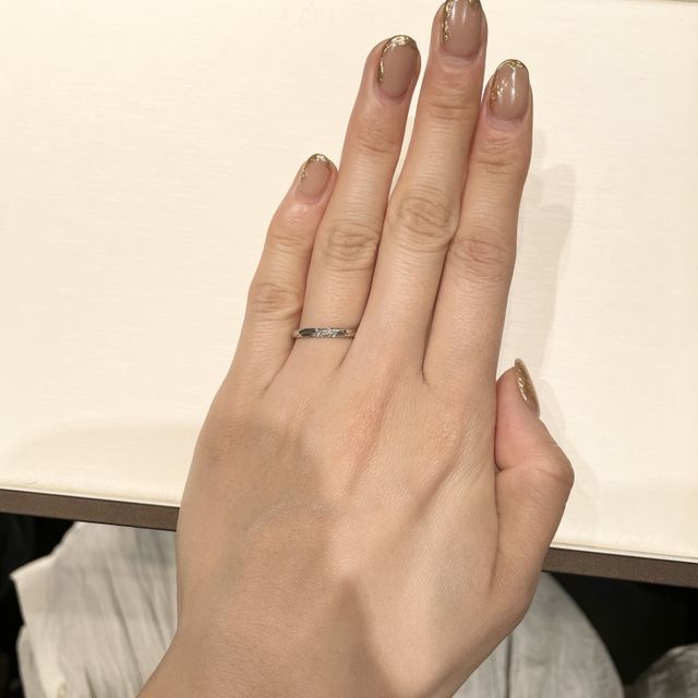 【アイプリモ(I-PRIMO)の口コミ】 シンプルなデザインで着用時に指が綺麗に見えるものを探していたのでこち…