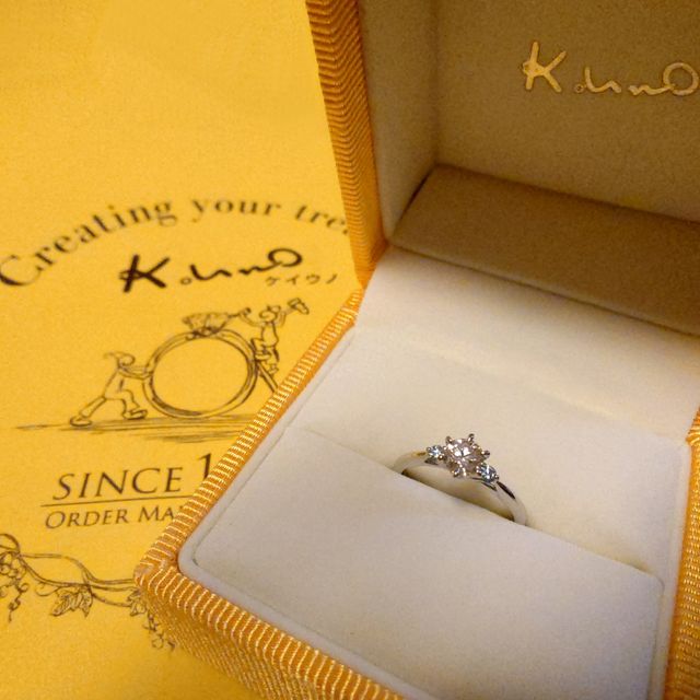 【ケイウノ ブライダル(K.UNO BRIDAL)の口コミ】 結婚を意識する前からずっと憧れていたデザインでした。
購入は考えてなか…