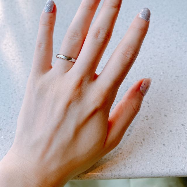 【GALA JEWELRY(ガラジュエリー)の口コミ】 2人でネットで調べたらこちらのお店を見つけてお願いしました。シルバーで…