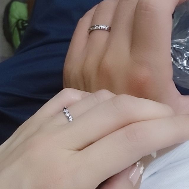 【ルイ・ヴィトン(LOUIS VUITTON)の口コミ】 デザインがとても凝っていて、深い意味があることに感動しました。
モノグ…