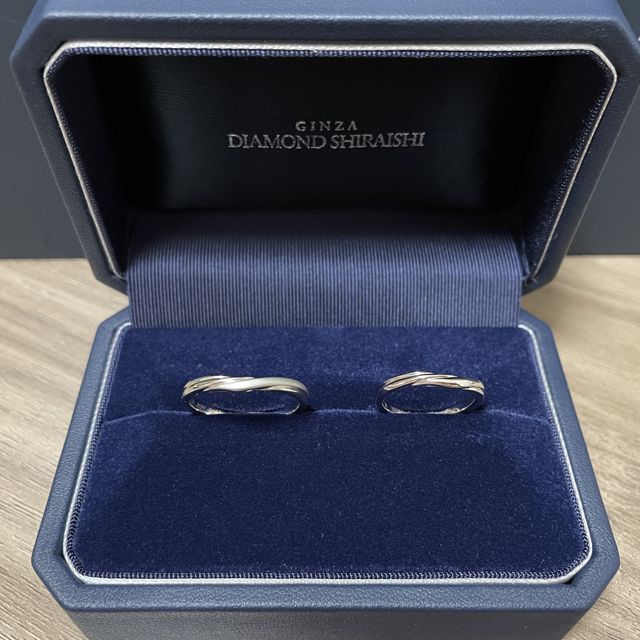 【銀座ダイヤモンドシライシの口コミ】 【デザイン】・キラキラしすぎないよう部分的にマット加工できたところ。(…