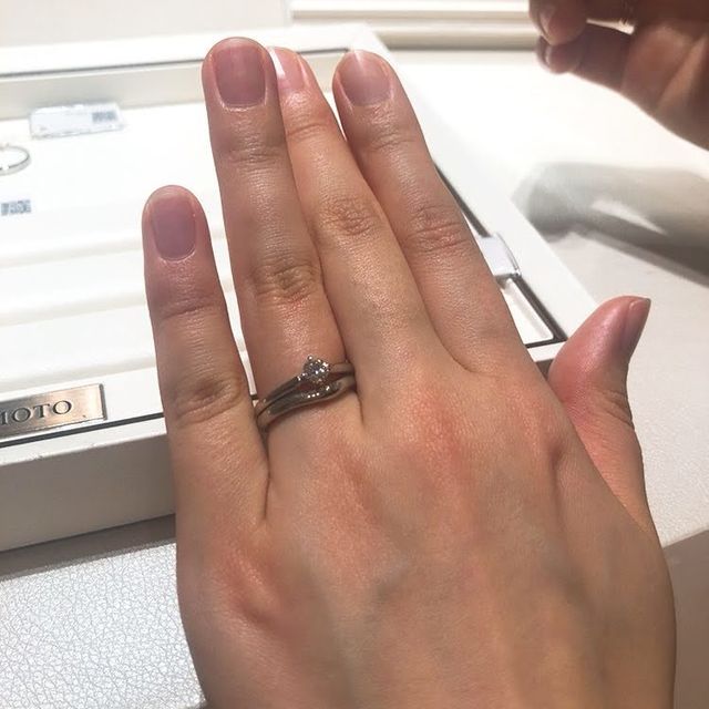 【MIKIMOTO(ミキモト)の口コミ】 世界のMIKIMOTOと言われるのも納得の繊細なデザインの婚約指輪が多い印象…