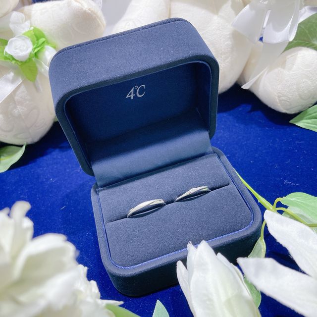 【4℃ BRIDAL(ヨンドシーブライダル)の口コミ】 普段から付けて過ごすため、普段使いができてデザインが良いものを探して…