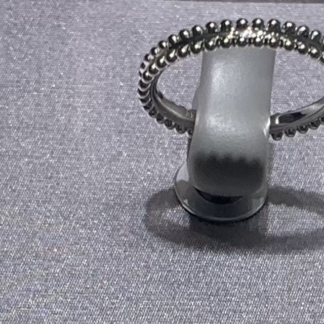 【ヴァン クリーフ＆アーペル(Van Cleef & Arpels)の口コミ】 元々はエタニティリングで探していましたが、以前彼からヴァンクリーフの…