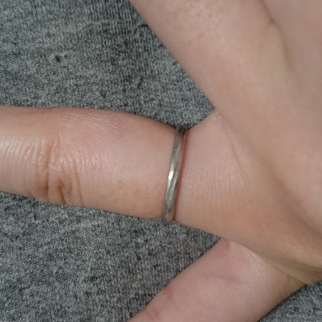 【アイプリモ(I-PRIMO)の口コミ】 あまりテカりがなくて細い、そして値段が手ごろというポイントで探し、ド…