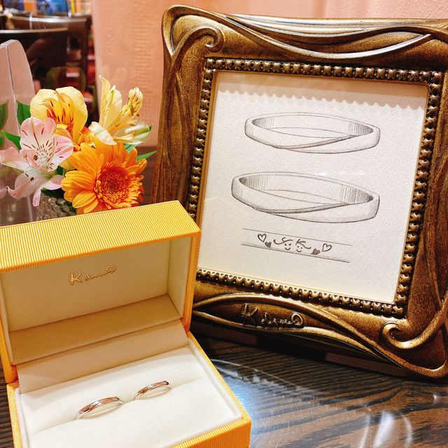【ケイウノ ブライダル(K.UNO BRIDAL)の口コミ】 2人の好みをズバリと見抜かれた刻印デザインを描いていただき、その後他の…