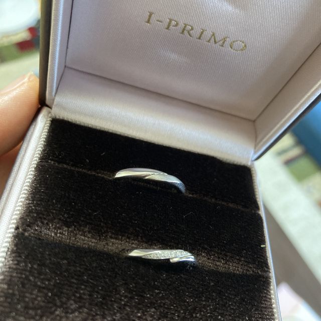 【アイプリモ(I-PRIMO)の口コミ】 色々な指輪をつけさせていただき、たくさん種類があったので、大変迷いま…