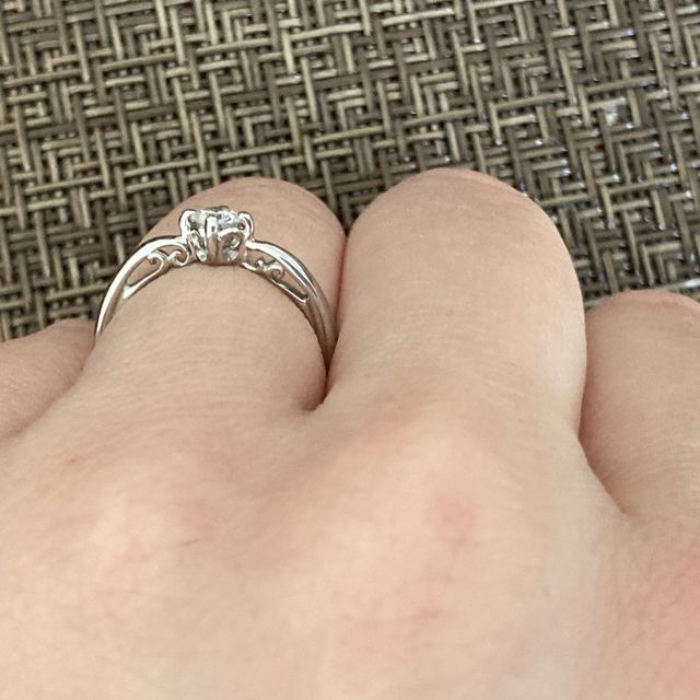 【Antille(アンティール)の口コミ】 プロポーズ時にもらった20万以上する婚約指輪を紛失してしまい、全く同じ…