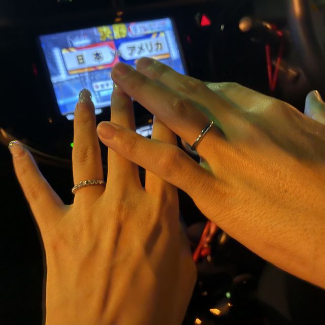 【銀座ダイヤモンドシライシの口コミ】 
2つで34万円でした！

女性の方の指輪わキラキラ光っていて
ゴージャスで…