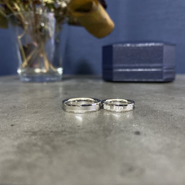 【ROYAL ASSCHER(ロイヤル・アッシャー)の口コミ】 真ん中が艶消しされていてマット感があり、普段使いしやすいおしゃれなデ…