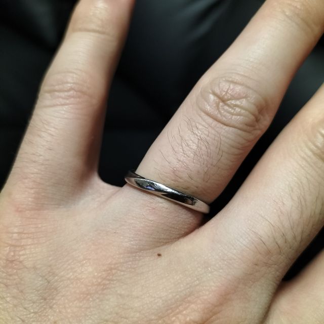 【4℃ BRIDAL(ヨンドシーブライダル)の口コミ】 嫁さんがデザインにお気に召されたので購入しました。種類もデザインもた…