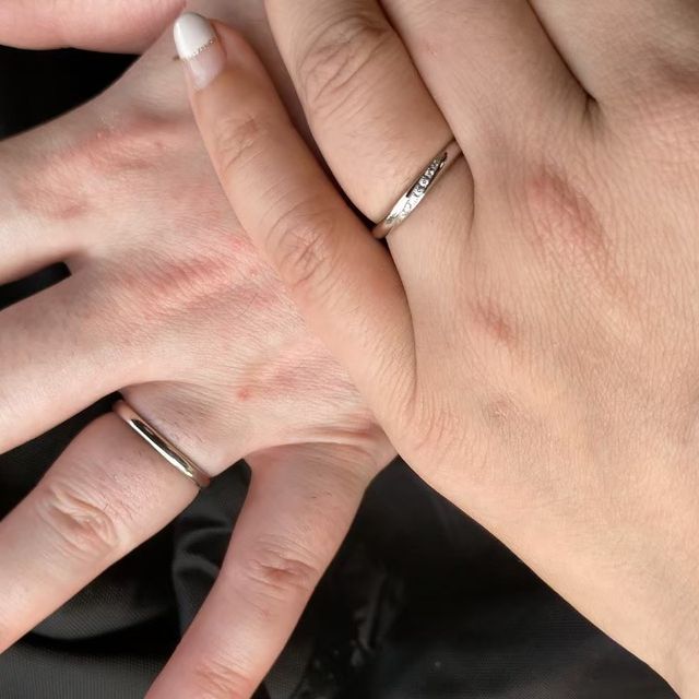 【出雲結(いずもゆい)の口コミ】 出雲大社で挙式するので、出雲にちなんだ指輪がいいなと思いました。
デザ…