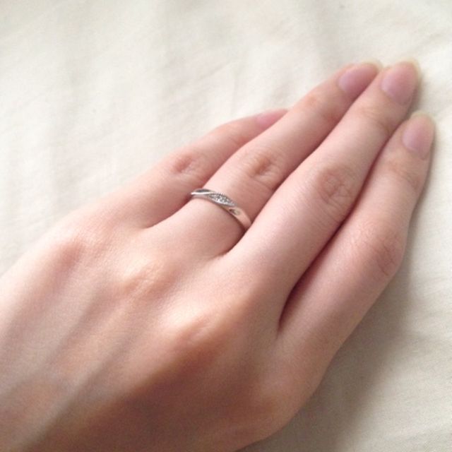 【ギンザタナカブライダル(GINZA TANAKA BRIDAL)の口コミ】 ダイヤ付を探していて、でも派手なモノではなくダイヤはポイント程度でず…