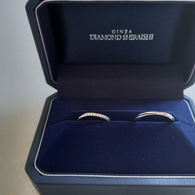 【銀座ダイヤモンドシライシの口コミ】 来店する前に試着をしたい指輪を何点か見ていましたが、店舗ではたくさん…