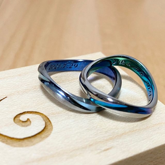 【SORA(ソラ)の口コミ】 グラデーションカラーの指輪を見て一目惚れしました
形も色々選べて迷いま…