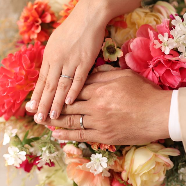 【銀座ダイヤモンドシライシの口コミ】 まずは指輪あまり見過ぎない方がいいと思います。ほんとにつければ着ける…