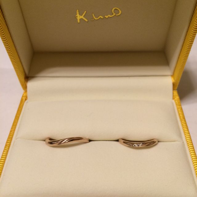 【ケイウノ ブライダル(K.UNO BRIDAL)の口コミ】 とにかく細くて華奢なデザインの指輪が欲しくて、デザイナーさんにお願い…